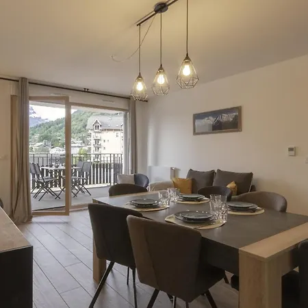 Le 201 - Proche Centre - In - Out Apartman